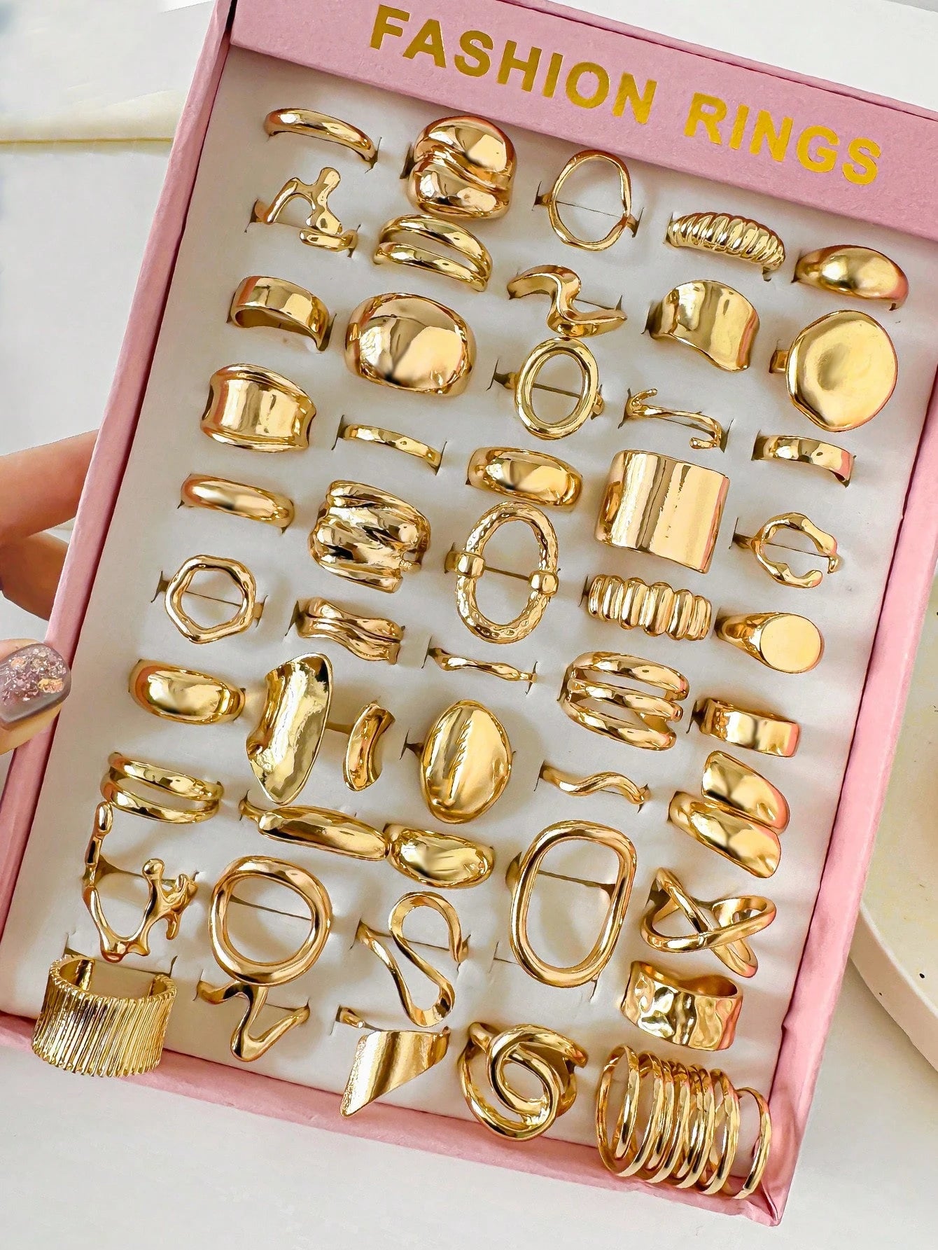 50/30/10/3pcs Women's Fashion Ring Set, Asymmetrical Smooth Geometric Liquid Ring, Exaggerated Vintage Style Stackable Wide Band Rings, Fashionable & Elegant Versatile Ring Set (Random Styles)