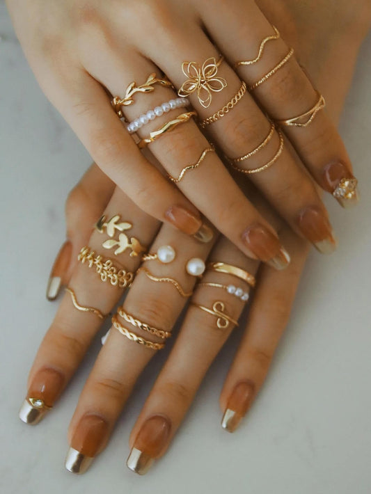 20pcs Fashionable Zinc Alloy Leaf & Flower Faux Pearl Decor Rings, Suitable As Decorative Gift For Women, Ideal For Valentine's Day, Mother's Day And Other Holidays