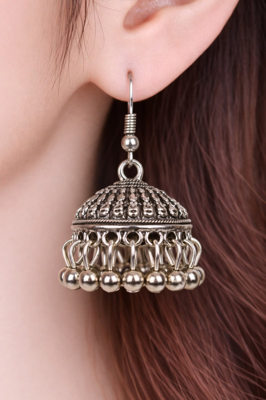Raaz-e-Noor Silver Jhumka Earrings
